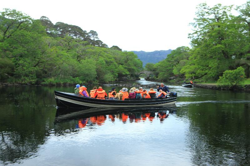 Lake Lodge Guesthouse คิลลาร์นีย์ ภายนอก รูปภาพ