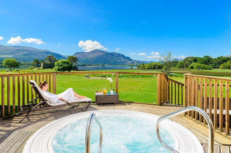 Lake Lodge Guesthouse คิลลาร์นีย์ ภายนอก รูปภาพ