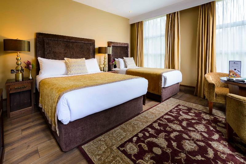 Lake Lodge Guesthouse คิลลาร์นีย์ ภายนอก รูปภาพ