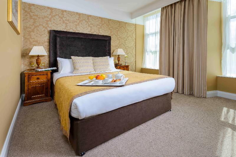 Lake Lodge Guesthouse คิลลาร์นีย์ ภายนอก รูปภาพ